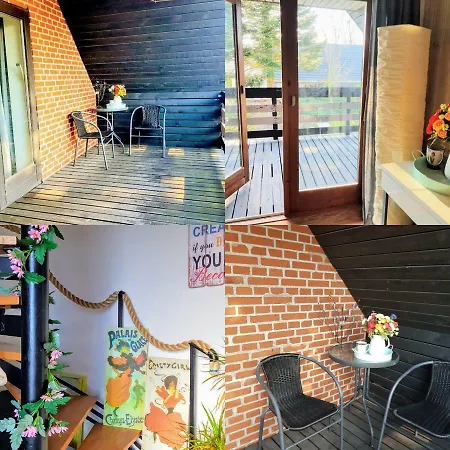Tango Garden Holiday Homes 比隆